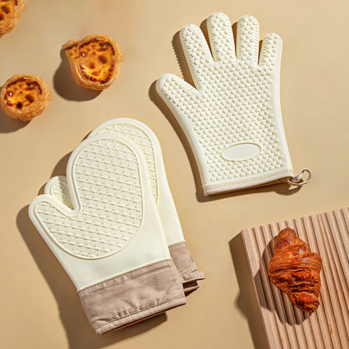 Silicone oven mitts